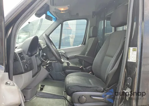 2017 Mercedes-Benz Sprinter 2500 from USA, damaged, VIN WDZPE7CD9HP414002